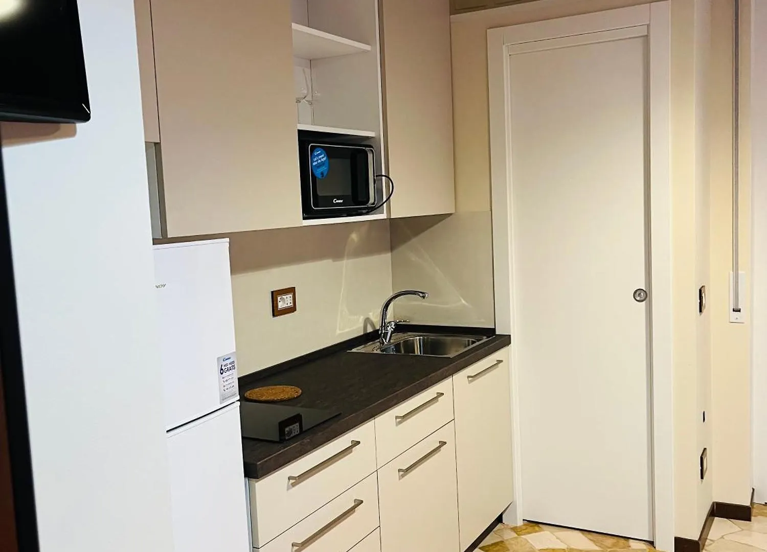Apartaments Sarca Milano 0*,  Italia